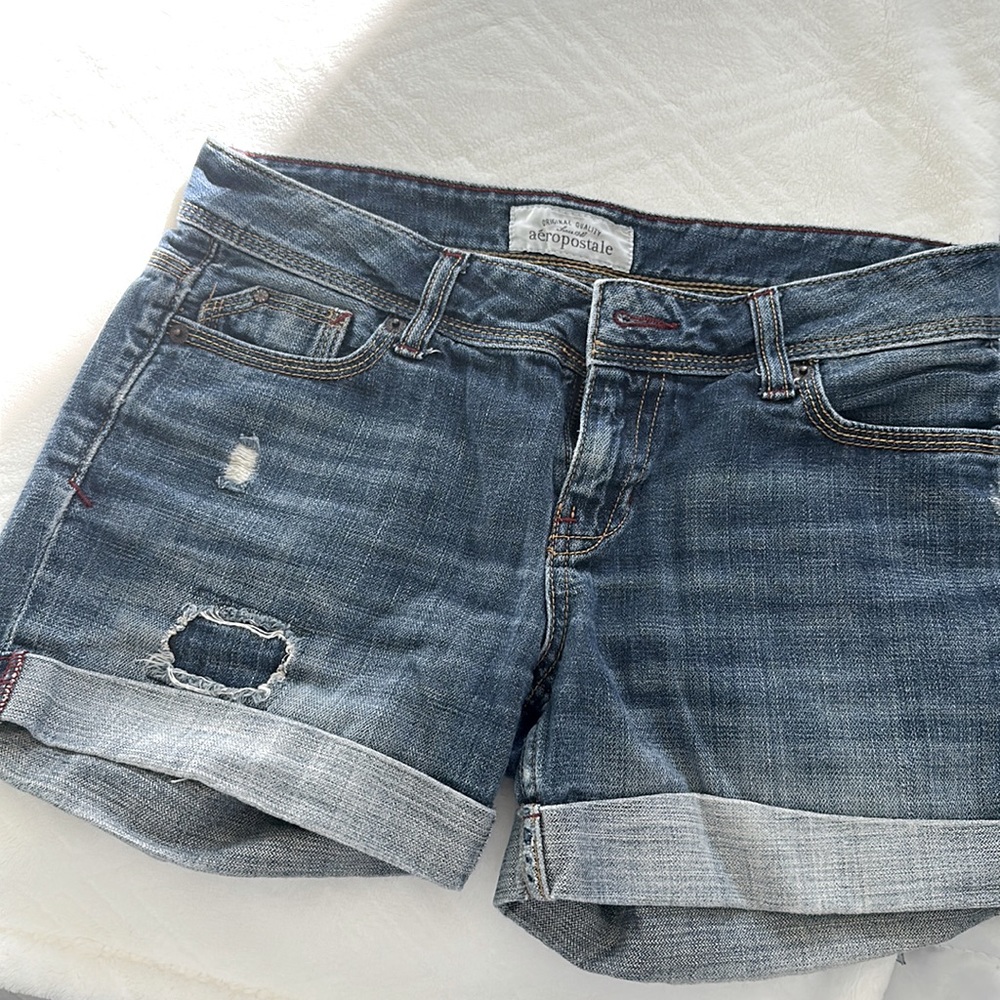 Aeropostale jeans shorts…Preloved and good condition!